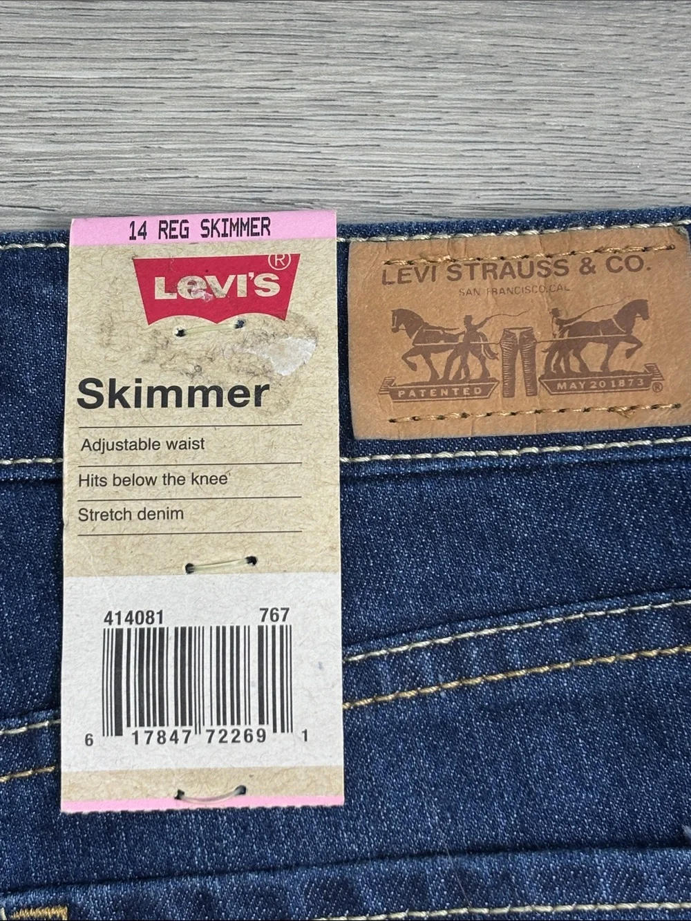 Levi's Girls Blue Denim Skimmer Capris - size 14R NWT
